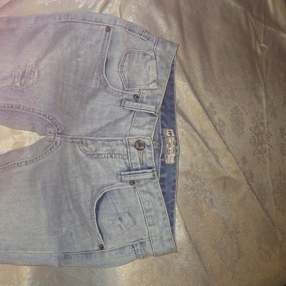 Free People Distressed Petite 61855 16515125 W24